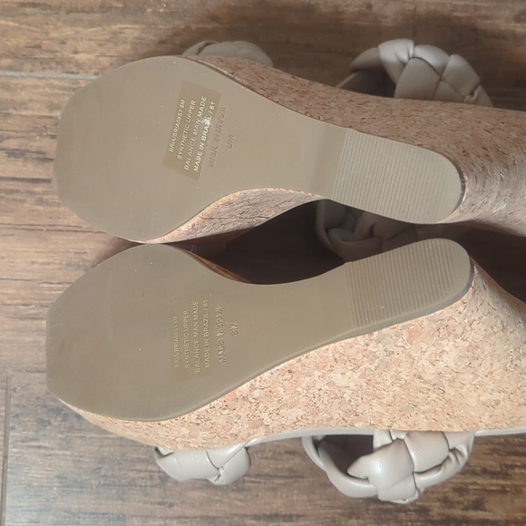 NWOT Steve Madden Nude Braided Double Strap Cork Wedges Size 8 - Picture 6 of 9